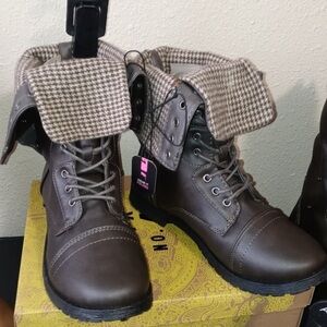 Ardene Brown Houndstooth Fold Down Combat Boots Size 7